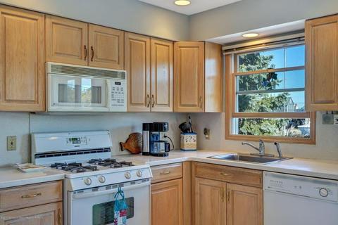 4 Cable Rd, Waretown, NJ 08758 photo 18
