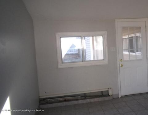 36 Capstan Rd, Waretown, NJ 08758 photo 8