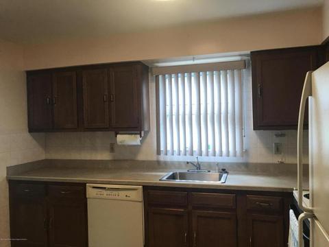 16 Masters Rd, Brick, NJ 08724 photo 2