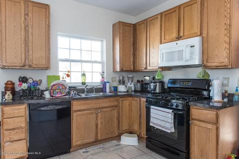2 Firestone Dr, Howell, NJ 07731 photo 4