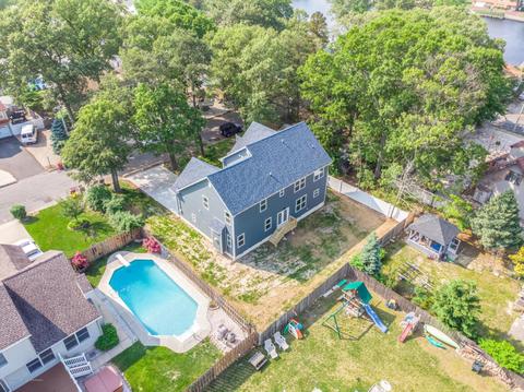 17 Larkin Ave, Pine Beach, NJ 08741 photo 5