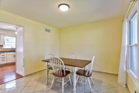 27 Cherry Tree Cir, Howell, NJ 07731 photo 9