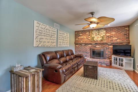27 Cherry Tree Cir, Howell, NJ 07731 photo 3