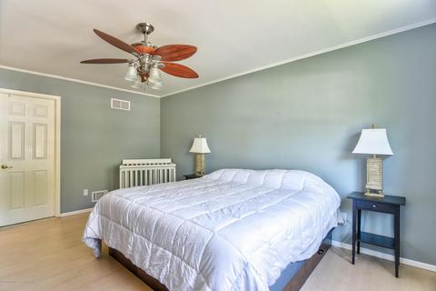 27 Cherry Tree Cir, Howell, NJ 07731 photo 14