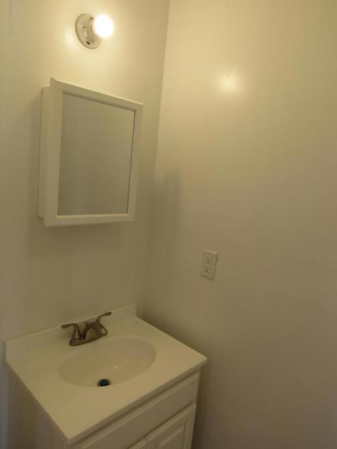 307 Hunter Ave, Plainfield, NJ 07063 photo 9