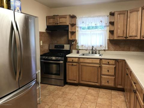 10 Oregon Ave, Jackson, NJ 08527 photo 2