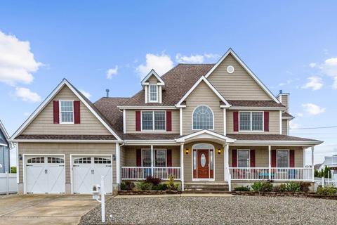 1012 Capstan Dr, Forked River, NJ 08731 photo 1