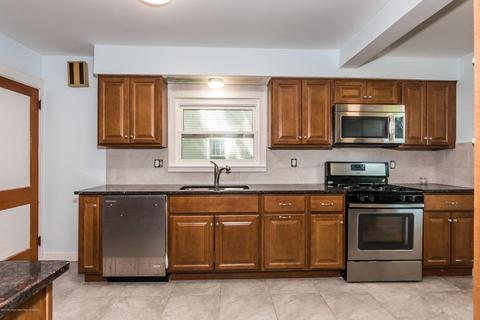 421 Runyon Ave, Middlesex, NJ 08846 photo 13