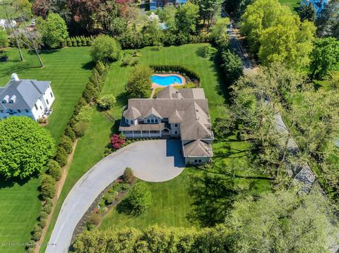 7 Laurel Ln, Rumson, NJ 07760 photo 2