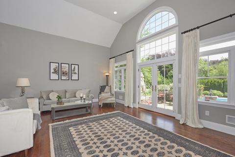 7 Laurel Ln, Rumson, NJ 07760 photo 4