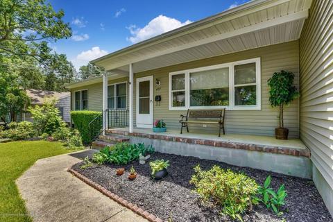 407 Wayne Ave, Pine Beach, NJ 08741 photo 3