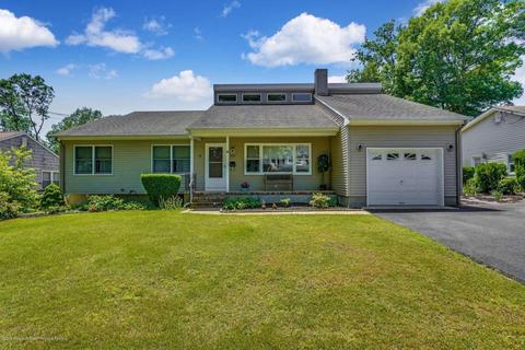407 Wayne Ave, Pine Beach, NJ 08741 photo 1