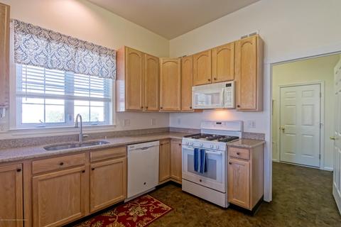 7 Chadwick Ct, Waretown, NJ 08758 photo 27