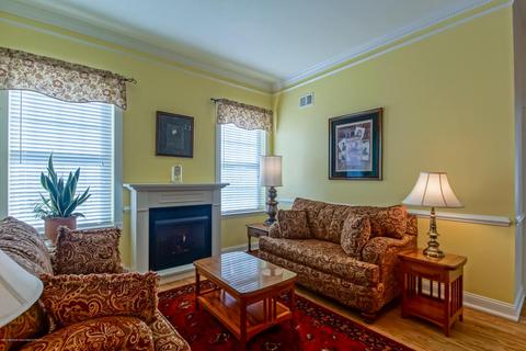 7 Chadwick Ct, Waretown, NJ 08758 photo 3