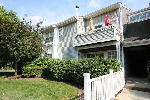 21 Hackamore Ct, Tinton Falls, NJ 07753 photo 2