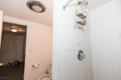 103 Thomas Pl, Edison, NJ 08837 photo 29