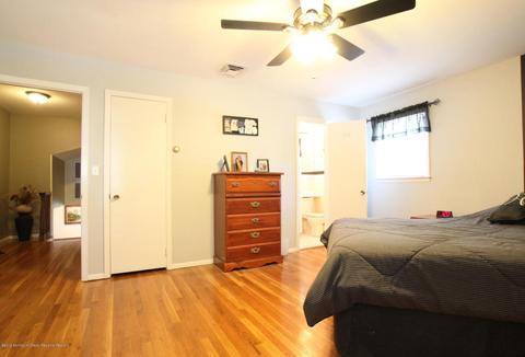 24 Devon Ln, Clark, NJ 07066 photo 17