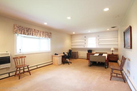 24 Devon Ln, Clark, NJ 07066 photo 12