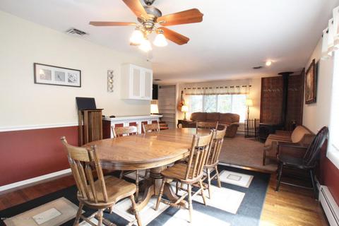 24 Devon Ln, Clark, NJ 07066 photo 9