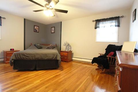 24 Devon Ln, Clark, NJ 07066 photo 16