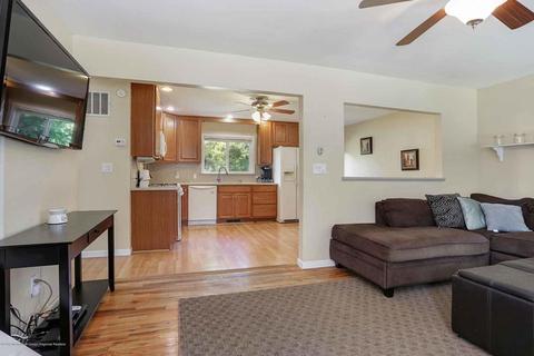 86 E Connecticut Concourse, Jackson, NJ 08527 photo 4