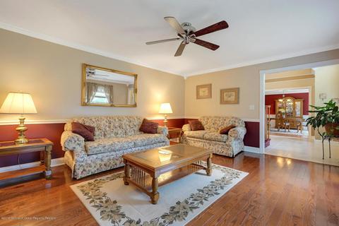 19 Arrowhead Cir, Jackson, NJ 08527 photo 9