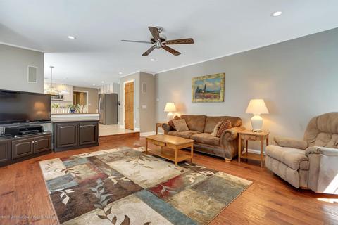 19 Arrowhead Cir, Jackson, NJ 08527 photo 19