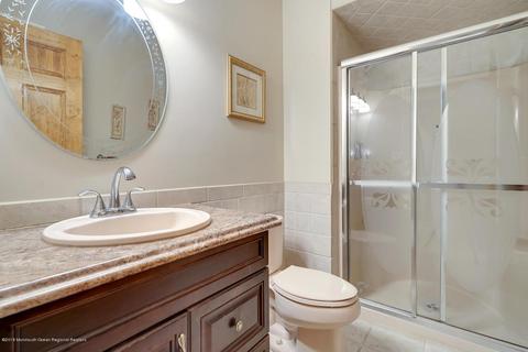 19 Arrowhead Cir, Jackson, NJ 08527 photo 11