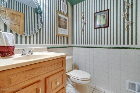 19 Arrowhead Cir, Jackson, NJ 08527 photo 34