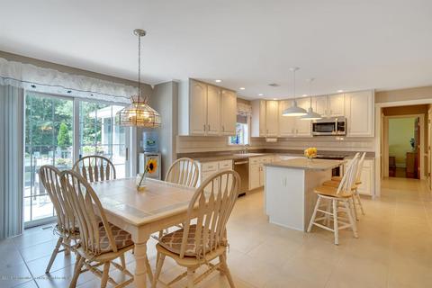 19 Arrowhead Cir, Jackson, NJ 08527 photo 18