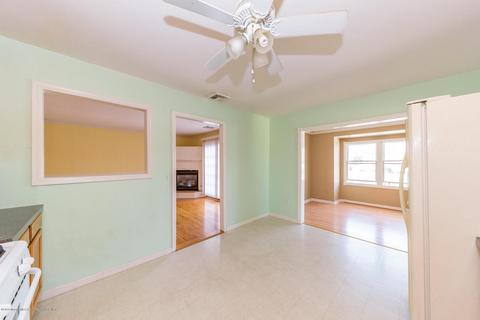 102 Clearwater Dr, Forked River, NJ 08731 photo 9