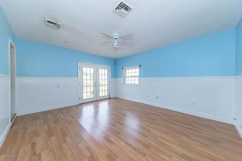 102 Clearwater Dr, Forked River, NJ 08731 photo 12
