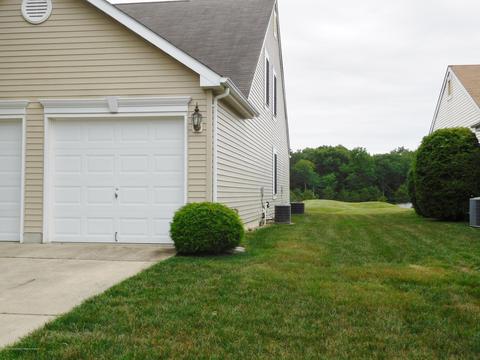 12 Pine Valley Rd, Jackson, NJ 08527 photo 5