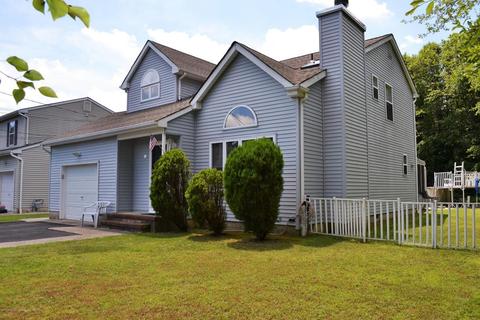10 Brian Ave, Brick, NJ 08724 photo 2