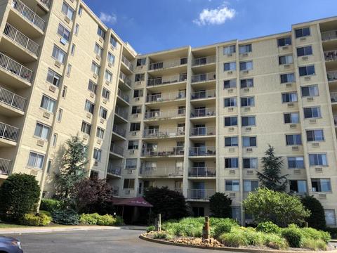 1000 River Rd #2D, Belmar, NJ 07719 photo 1