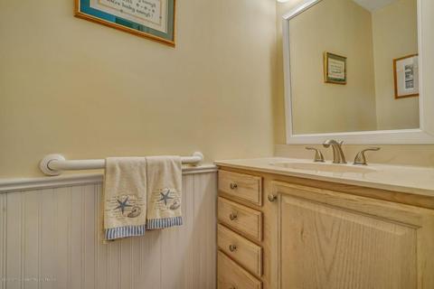 17 Walnut Dr, Spring Lake Heights, NJ 07762 photo 13