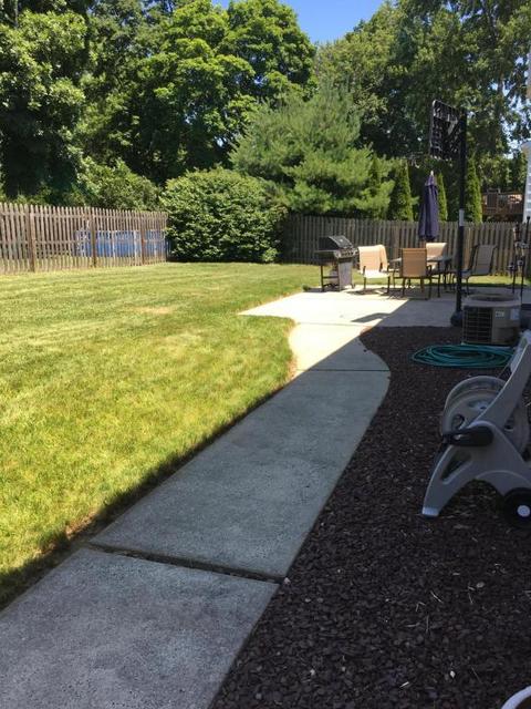 1 Chestnut Dr, Matawan, NJ 07747 photo 5