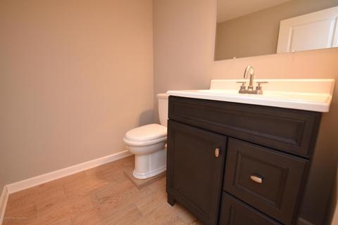 53 Farmbrook Dr, Old Bridge, NJ 08857 photo 23