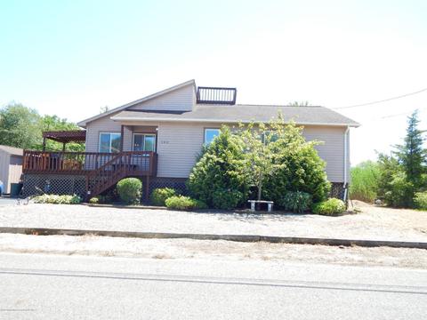 102 Ocean Ave, Waretown, NJ 08758 photo 1