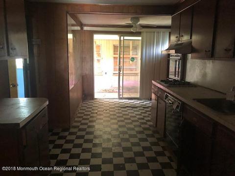 11 Bruce Ln, Ewing, NJ 08638 photo 2