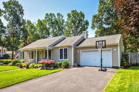 669 Windsor Rd, Brick, NJ 08723 photo 2