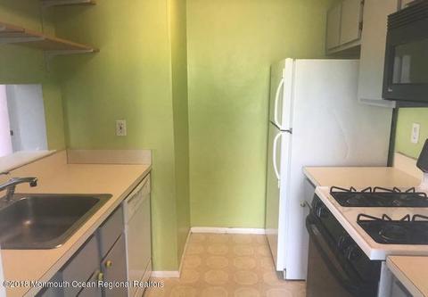 603 Violet Ln, Jackson, NJ 08527 photo 4