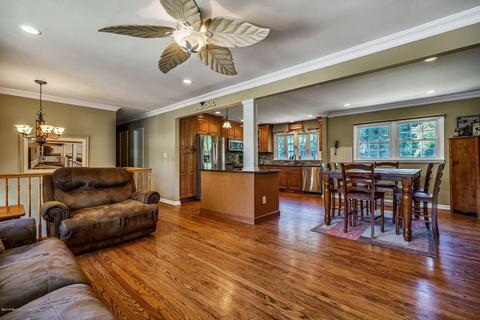 35 Ned Dr, Matawan, NJ 07747 photo 9