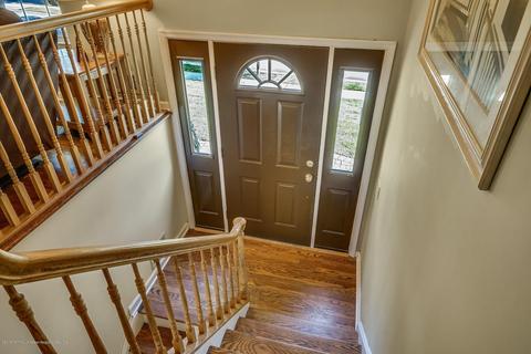 35 Ned Dr, Matawan, NJ 07747 photo 6