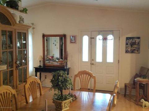 4 E Jack St, Hazlet, NJ 07730 photo 10