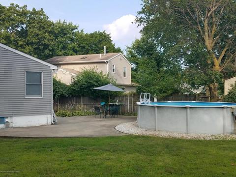4 E Jack St, Hazlet, NJ 07730 photo 7