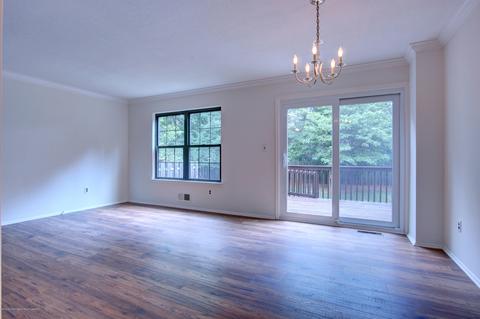 3 Pheasant Run, Edison, NJ 08820 photo 4