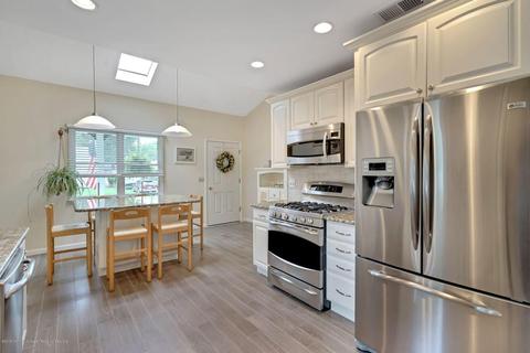 239 Birch Ln, Forked River, NJ 08731 photo 14