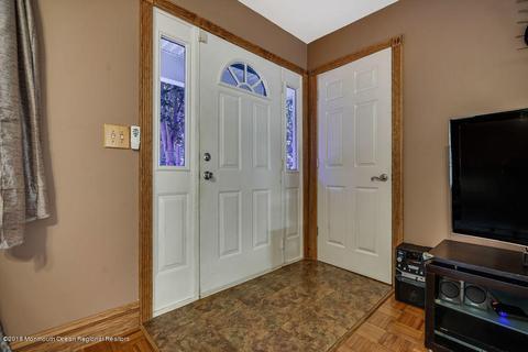 612 Devon St, Forked River, NJ 08731 photo 4