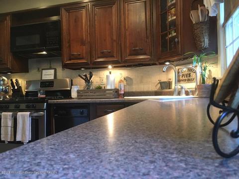 434 Clinton Ave, Middlesex, NJ 08846 photo 13